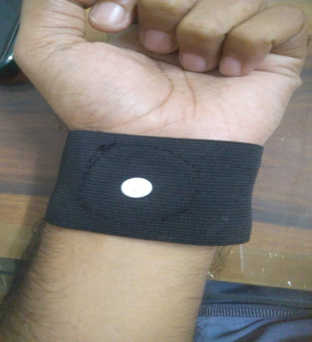 Sugar Control Wristband (Black Color) .