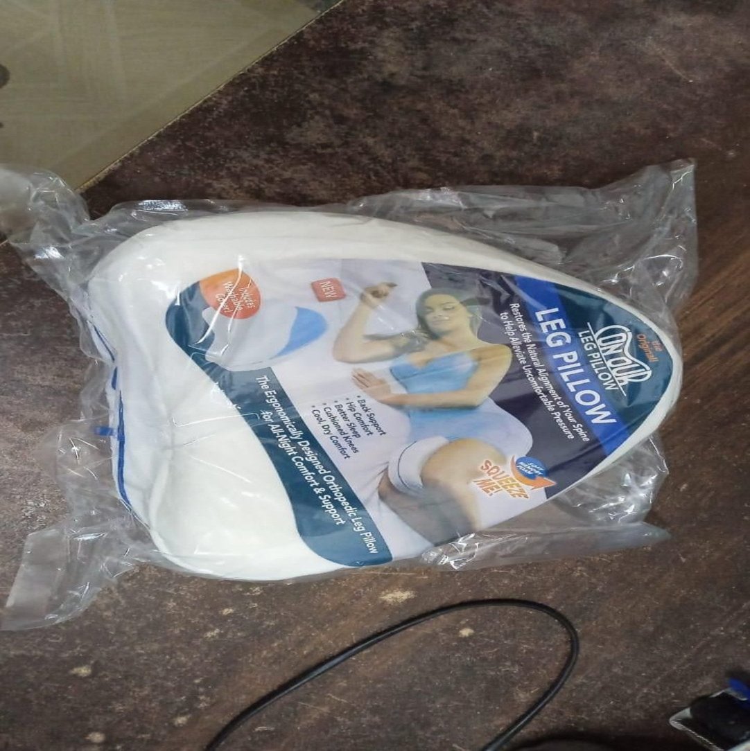 Knee Pillow for Side Sleep .