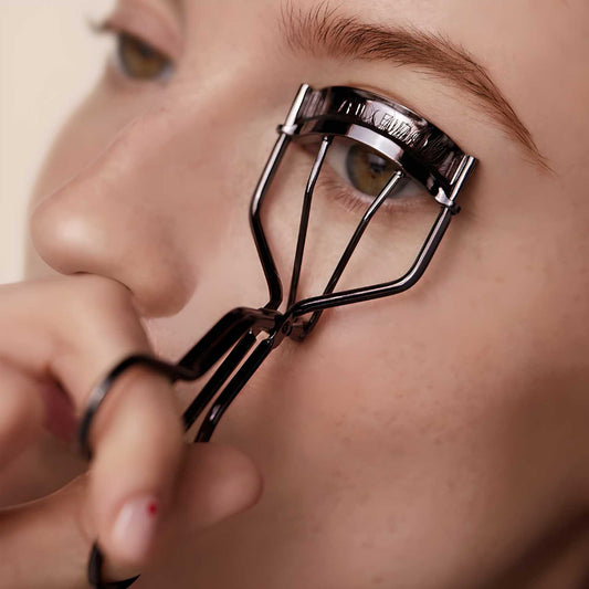 Vega Eye Lash Curler .