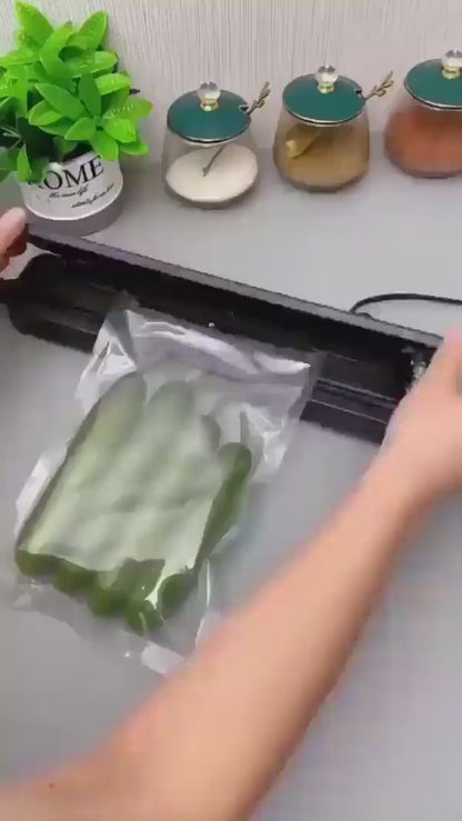 Air Sealing Vacuum Sealer Machine .