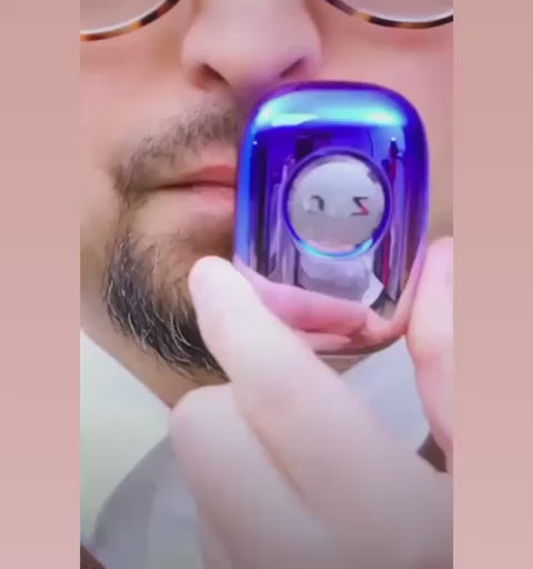 Mini Electric Shaver .